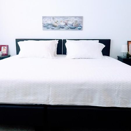 Iraa'S Apartment Saranda Chambre photo