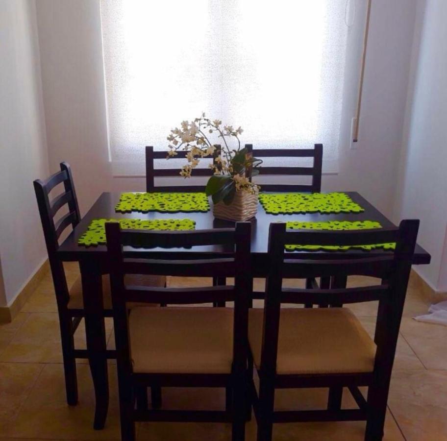 Iraa'S Apartment Saranda Extérieur photo